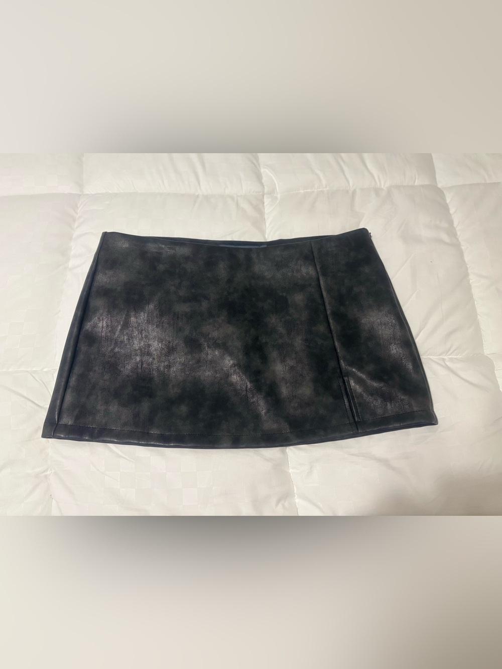 Black/Gray Faux Leather Mini Skirt - Sleek Classic Style